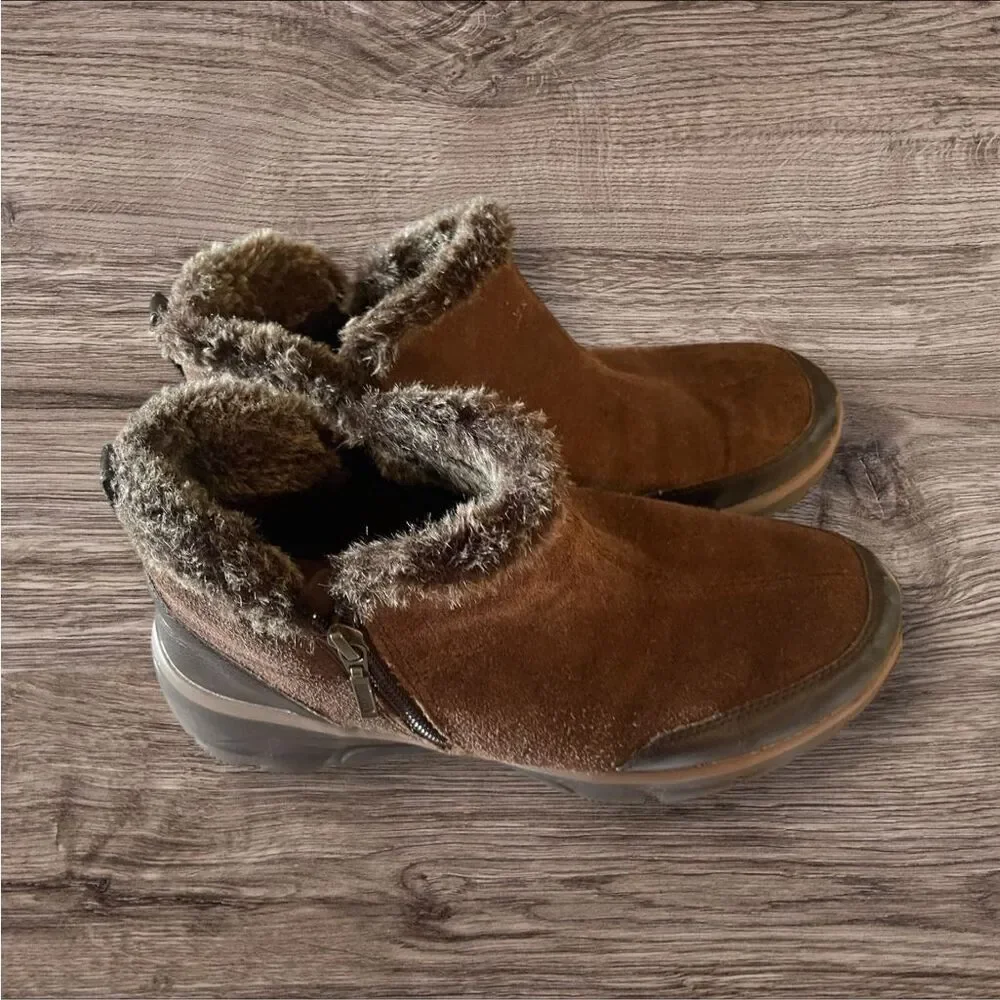 Skechers Womens Brown Suede Leather Easy Going Zip It Ankle Booties Size 9
